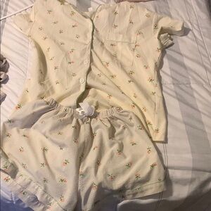 SHEIN Cream and Green Pajama Set Soft Sleepwear